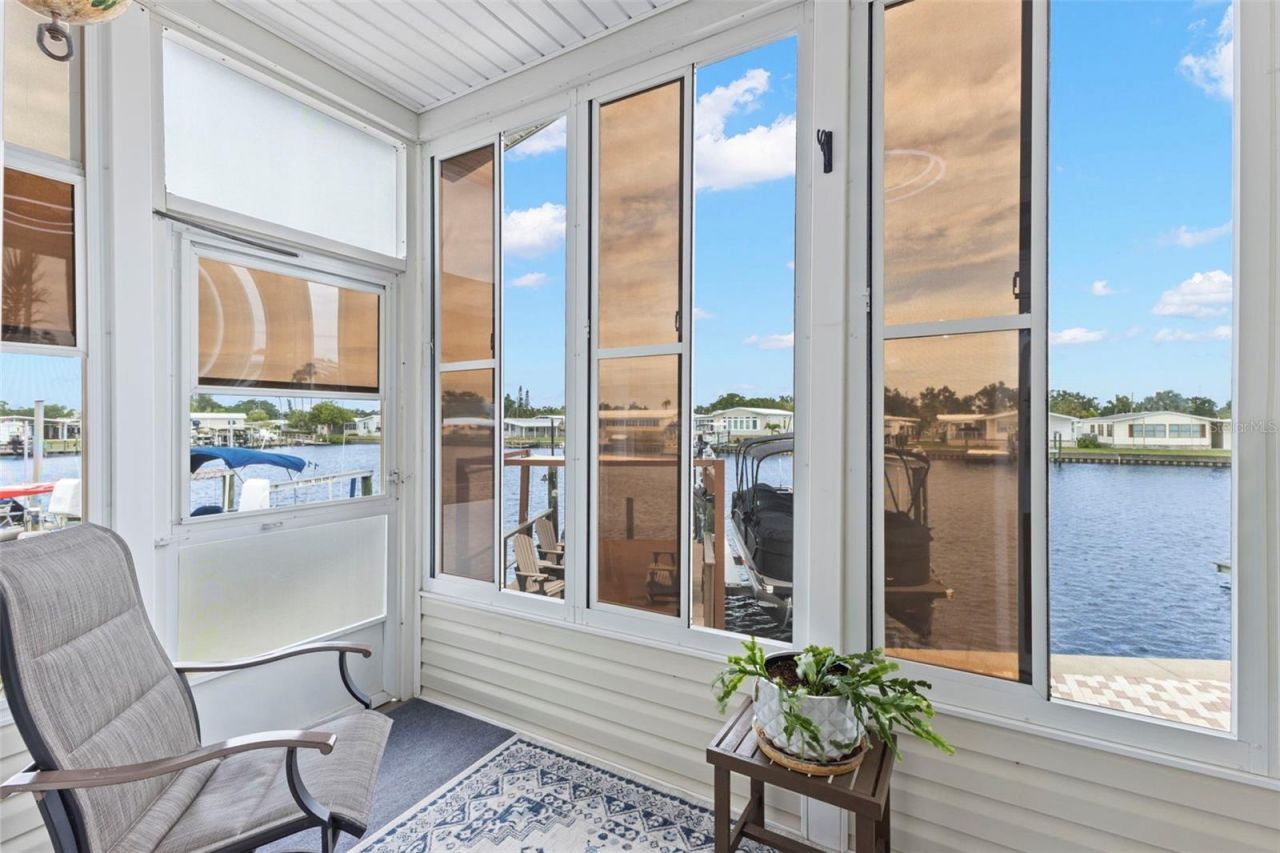 7174 Mount Arlington Drive Ne, Unit 419, Saint Petersburg, FL 33702 Photo