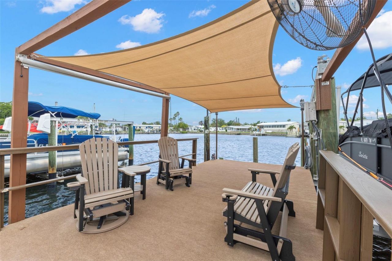 7174 Mount Arlington Drive Ne, Unit 419, Saint Petersburg, FL 33702 Photo