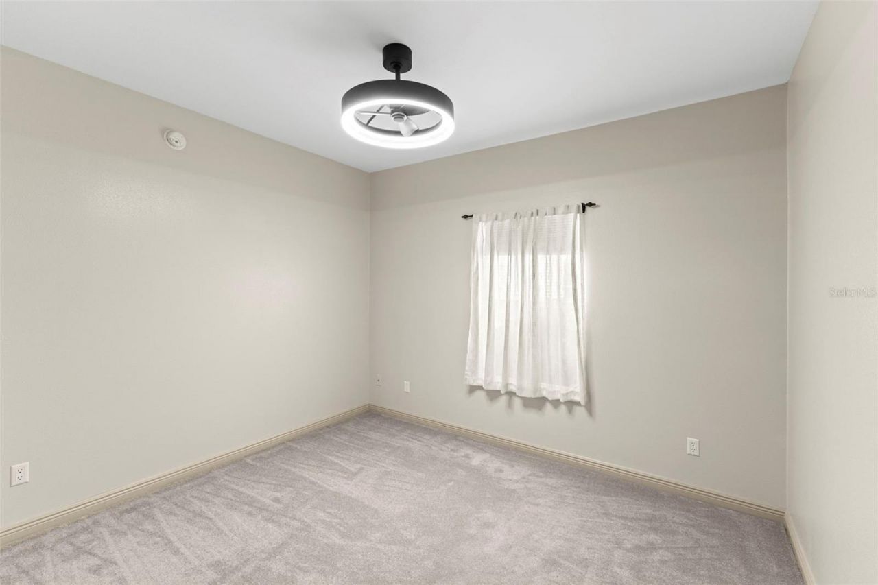 7174 Mount Arlington Drive Ne, Unit 419, Saint Petersburg, FL 33702 Photo