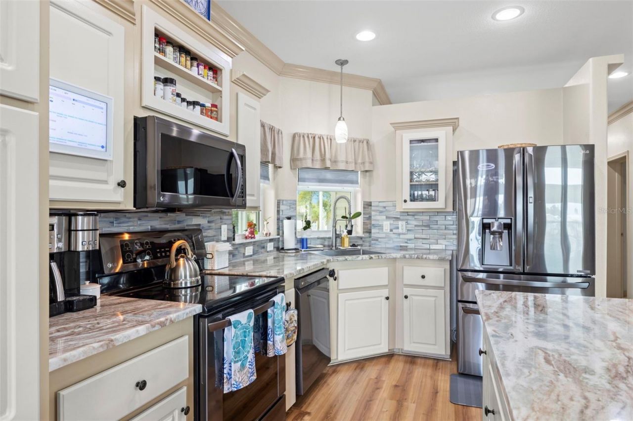 7174 Mount Arlington Drive Ne, Unit 419, Saint Petersburg, FL 33702 Photo