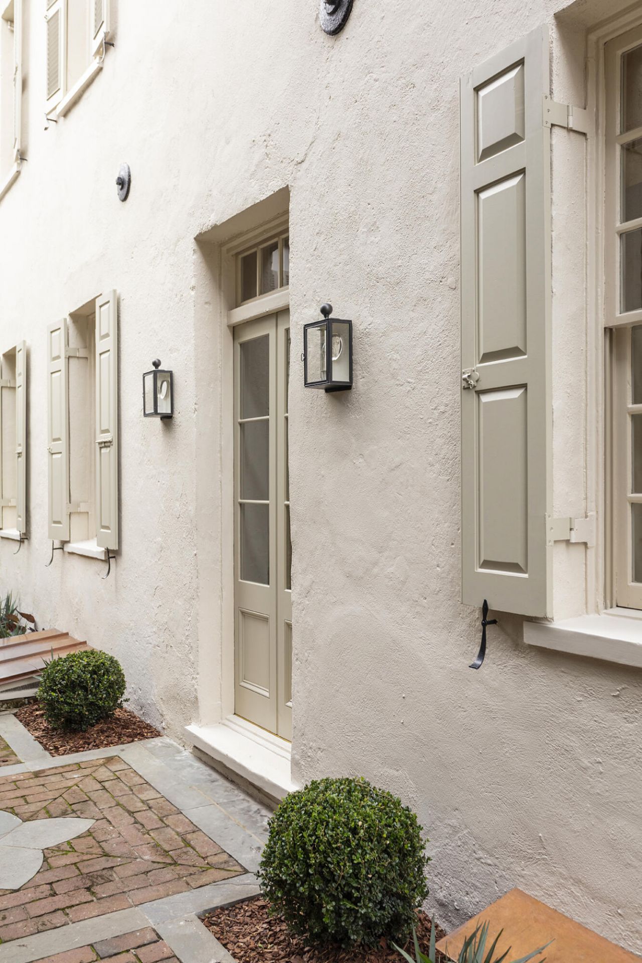 79 King Street Photo 5