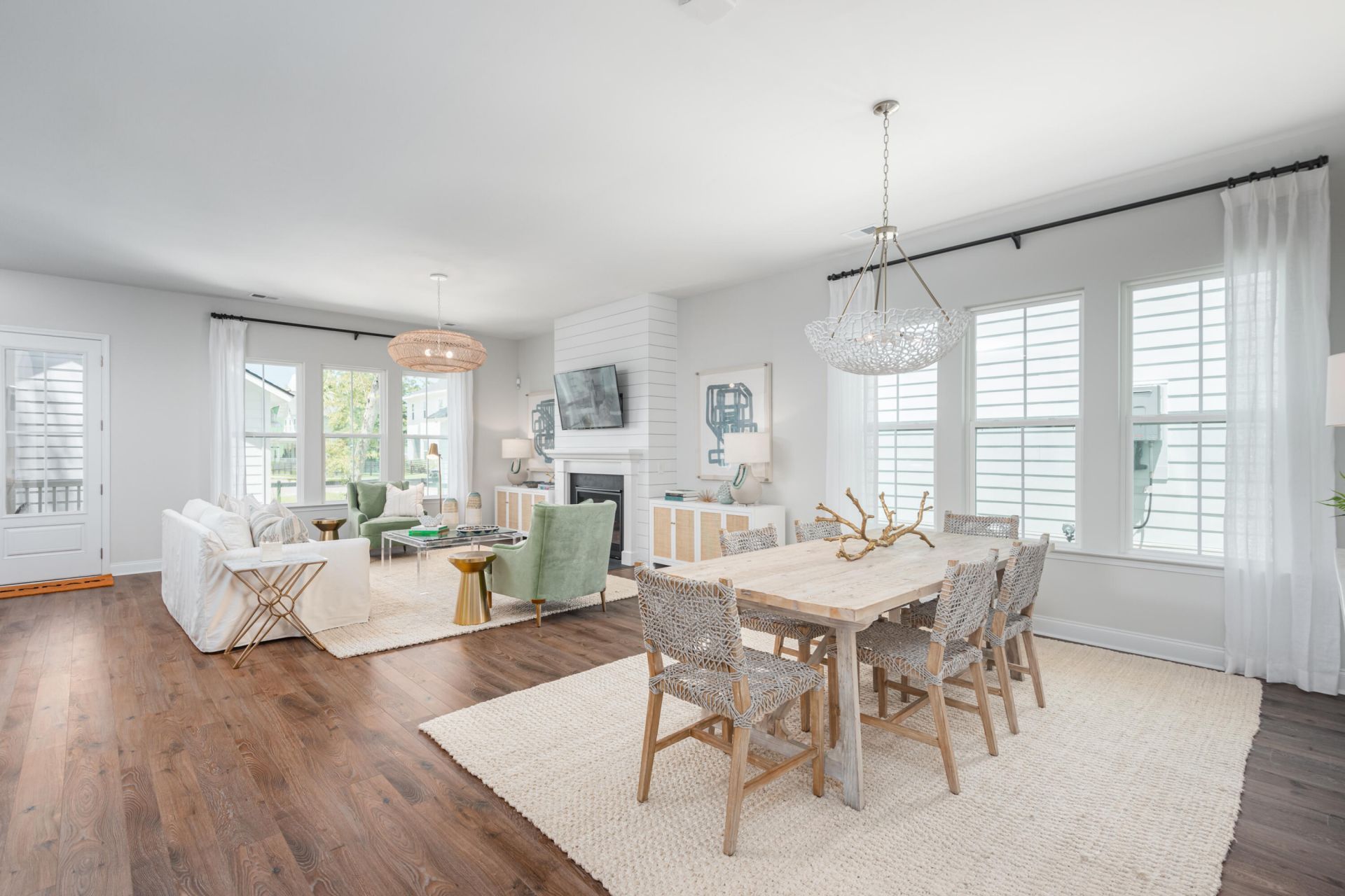 192 Sea Oats Street Photo 4