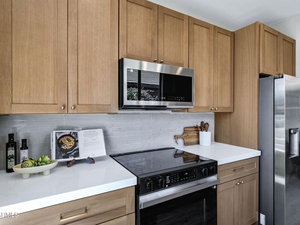 272 N KIMBERLEE Way, Chandler, AZ 85225
