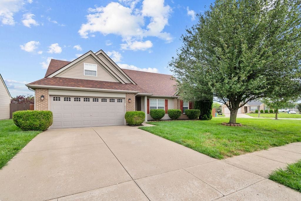 351 Camden Cir, Owensboro, KY 42301 Main Photo
