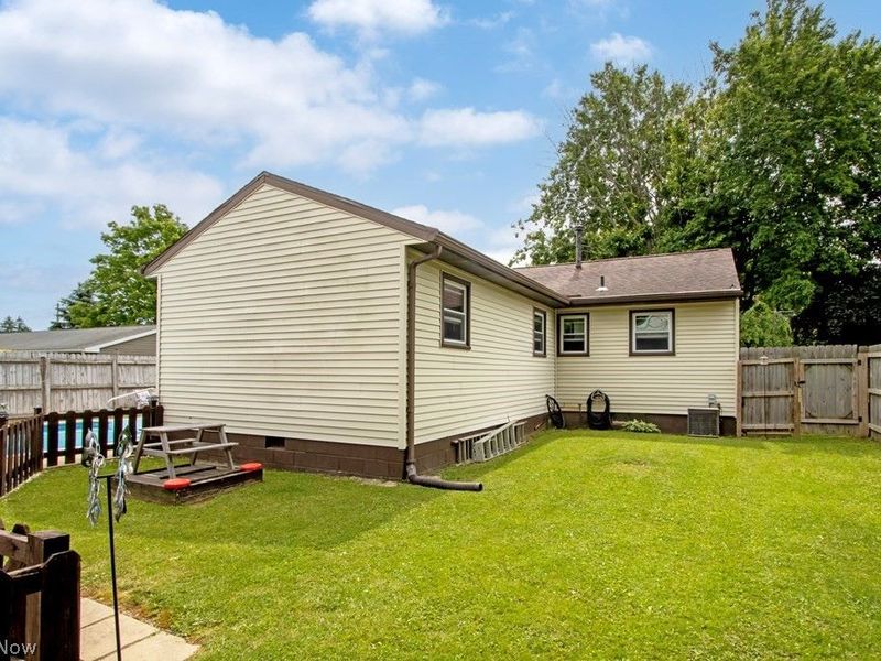 944 Edison Street, Ashland, OH 44805 Photo 9
