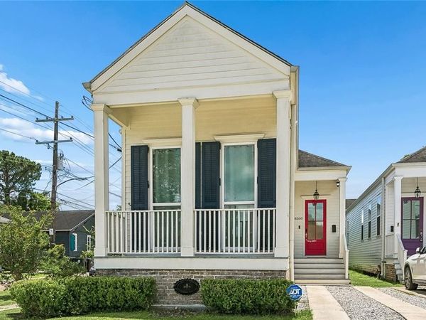 8500 PANOLA Street , New Orleans, LA 70118