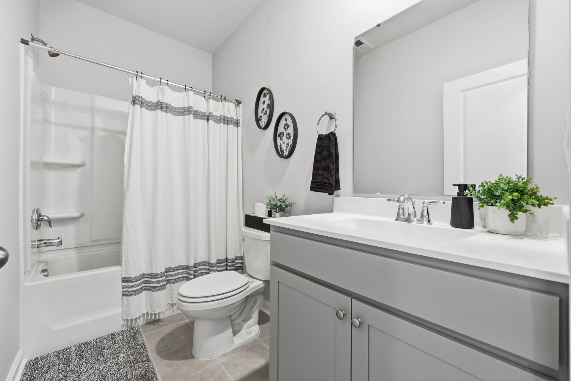 3122 Bells Lake Circle  Photo 11