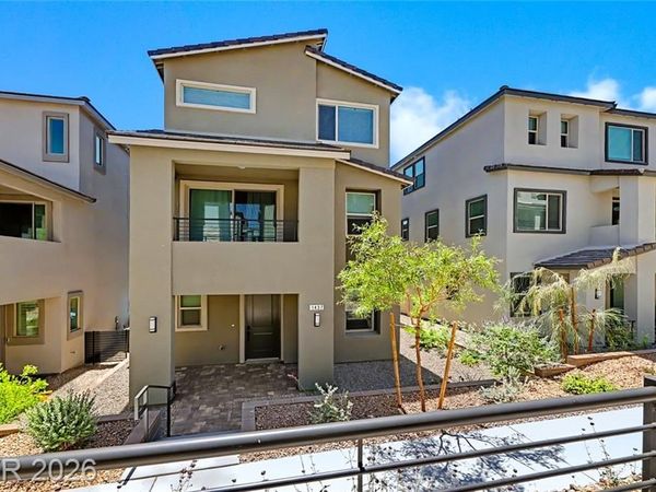 1437 Whistling Kite Street , Las Vegas, NV 89138