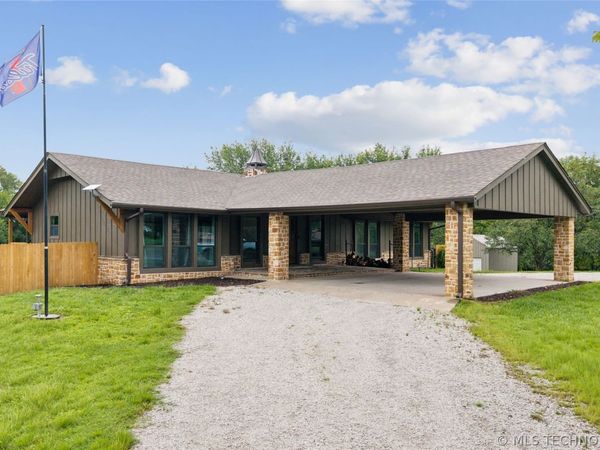 15505 N 93rd East Avenue , Collinsville, OK 74021