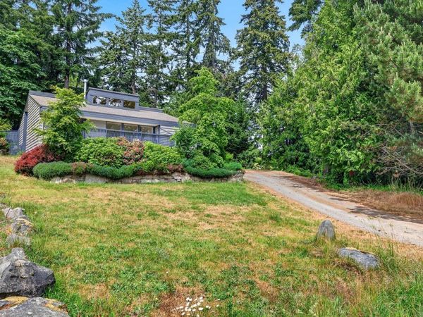 102 Village Terr , Salt Spring, BC V8K 2X5