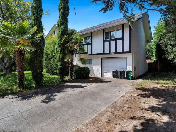 4094 Dawnview Cres , Saanich, BC V8N 5K1
