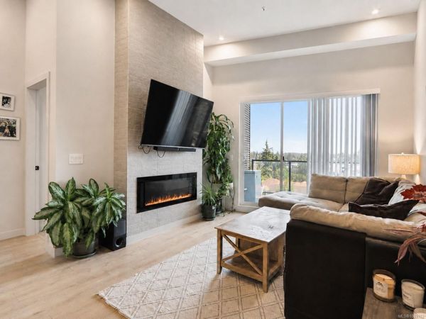 958 Pharoah Mews, Unit #605, Langford, BC V9B 7A1