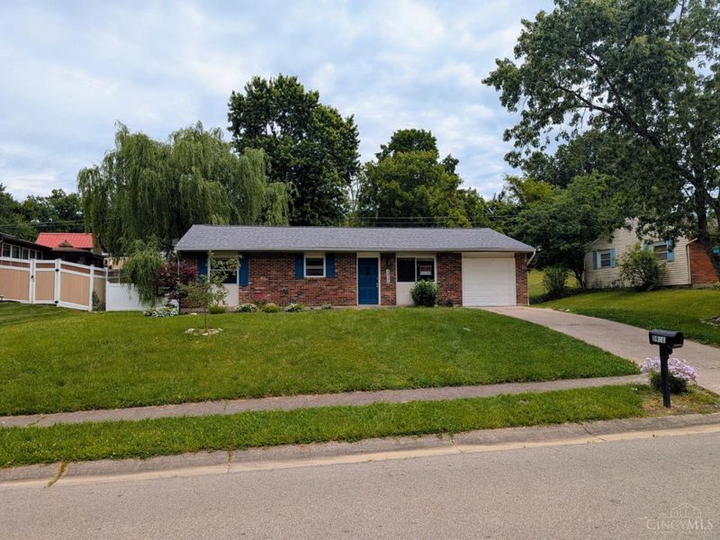 3910 Witham Woods Drive, Union Twp, OH 45245 Photo 2