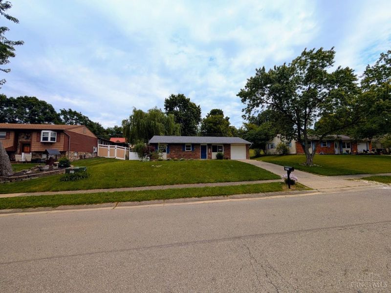 3910 Witham Woods Drive, Union Twp, OH 45245 Photo 3