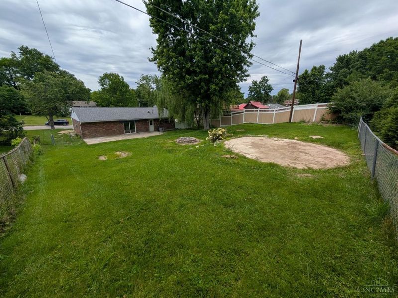 3910 Witham Woods Drive, Union Twp, OH 45245 Photo 5