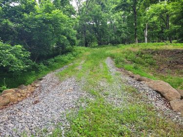 0 Murray Hollow RD, Thaxton, VA 24174