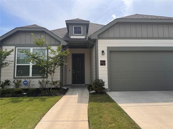 8134 Grotto Drive, Royse City, TX 75189