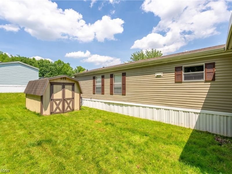 62 Redwood Drive, Beloit, OH 44609 Photo 26