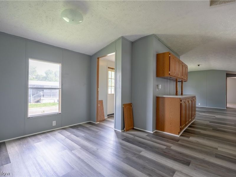 62 Redwood Drive, Beloit, OH 44609 Photo 8