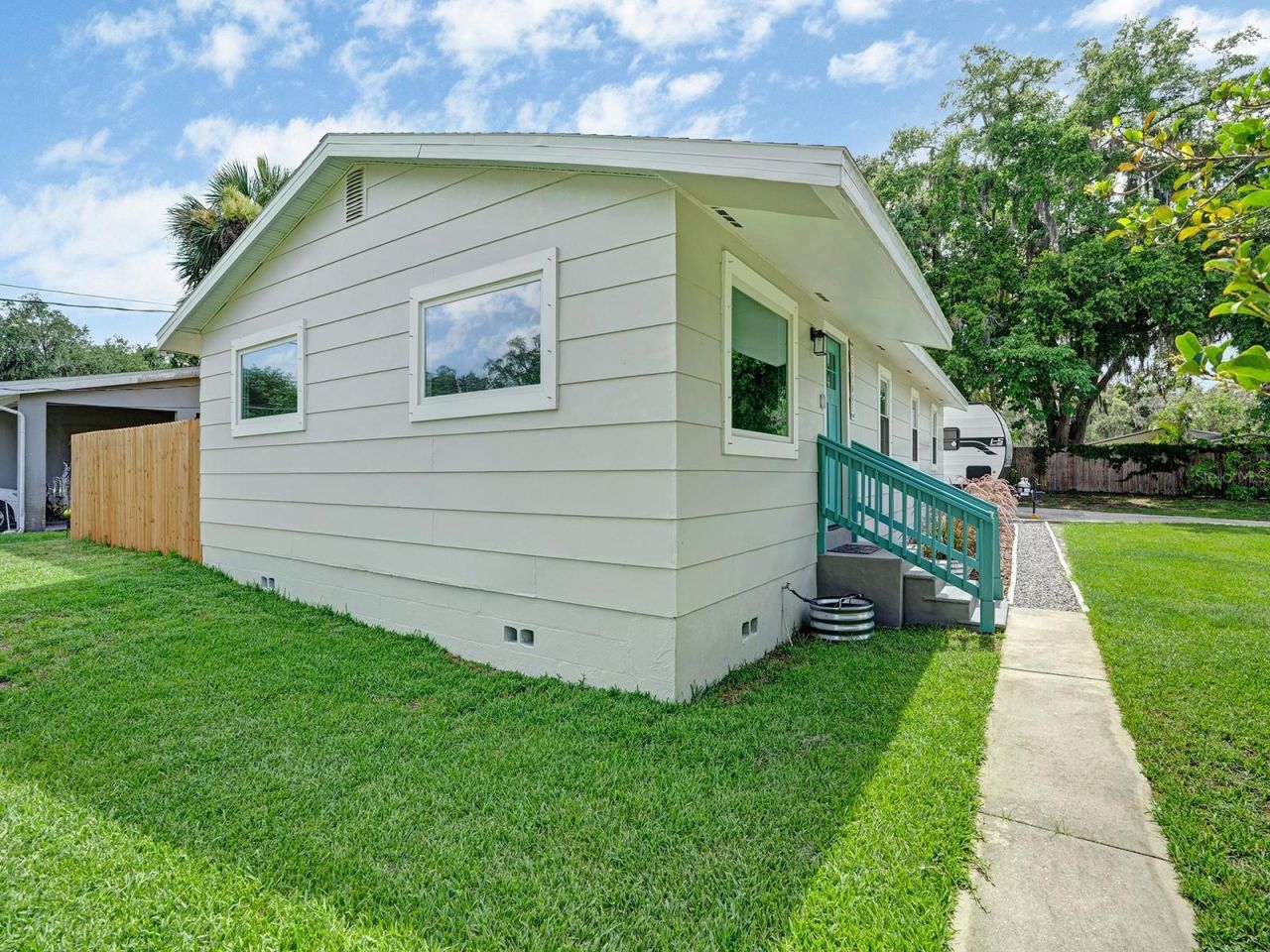 5633 Essex Way , New Port Richey, FL 34652 Photo
