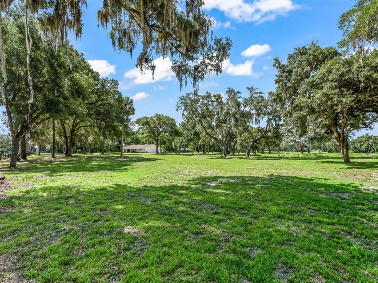 10660 E Bushnell Road, Floral City, FL 34436 Photo