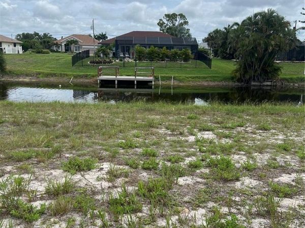 120 MARK TWAIN LANE , ROTONDA WEST, FL 33947