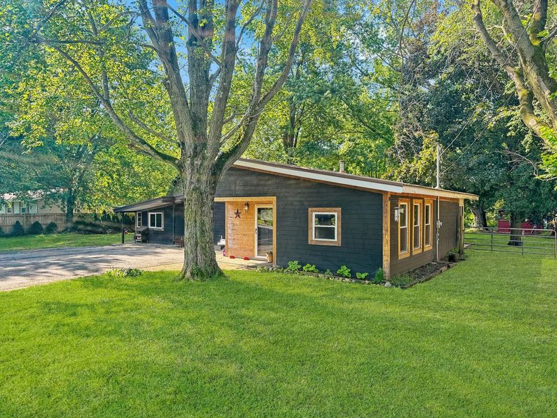 1337 W Dallas Road , Urbana, OH 43078 Photo 4