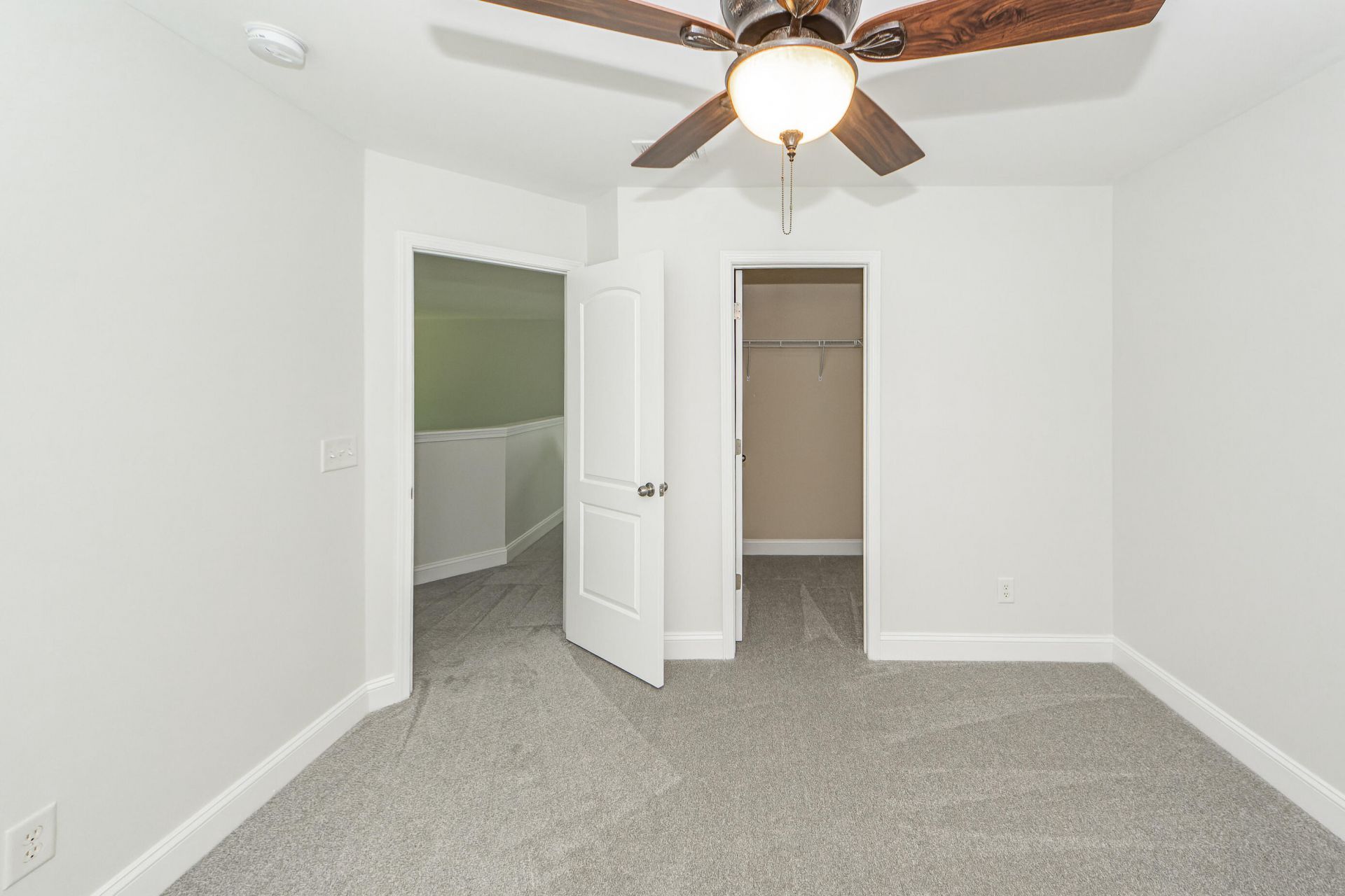 246 Maywood Drive Photo 30