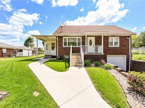 708 Wood Street , Latrobe, PA 15650