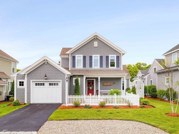 23 Cottage Lane, Mashpee, MA 02649