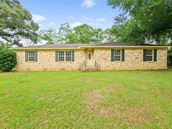 3350 Woodard Drive , Mobile, AL 36618