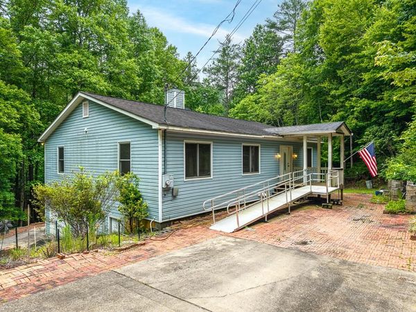 1774 Hicks Ford Road, Ellijay, GA 30540