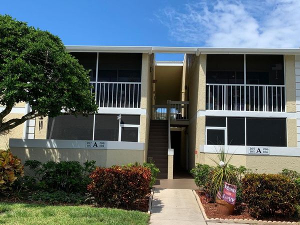 1565 SE Royal Green Circle, Unit 108, Port St. Lucie, FL 34952