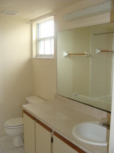 1565 SE Royal Green Circle, Unit 108, Port Saint Lucie, FL 34952 Photo