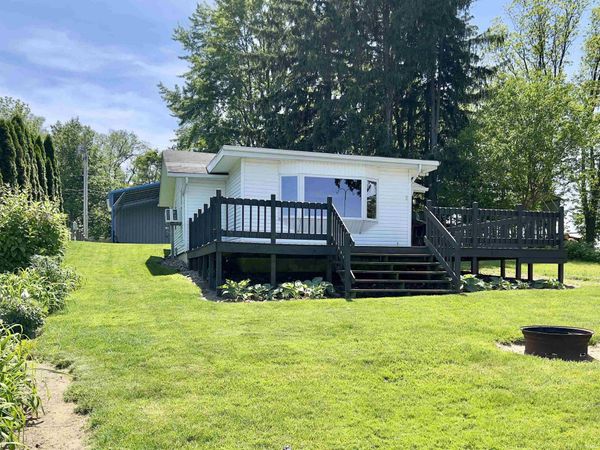 4784 E Shore Park Road, Leesburg, IN 46538