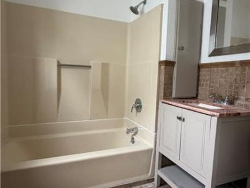 80 E Maplewood Avenue, Dayton, OH 45405 Photo 19