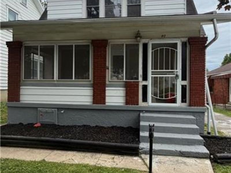 80 E Maplewood Avenue, Dayton, OH 45405 Photo 3