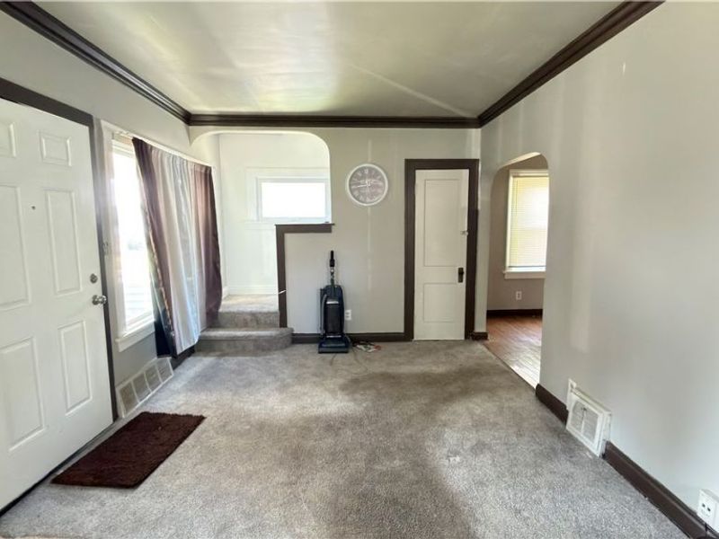 4630 E 86th Street, Garfield Heights, OH 44125 Photo 3
