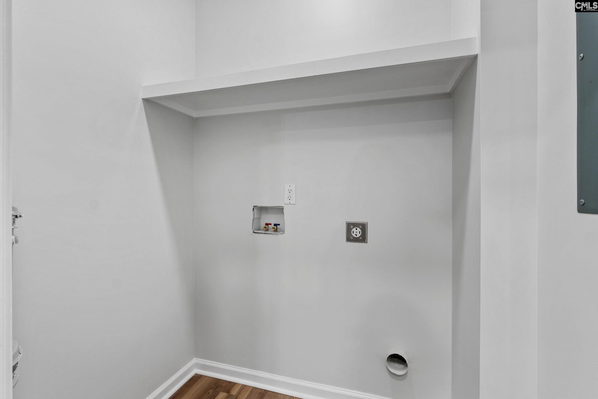 216 Payton Place  Photo 23
