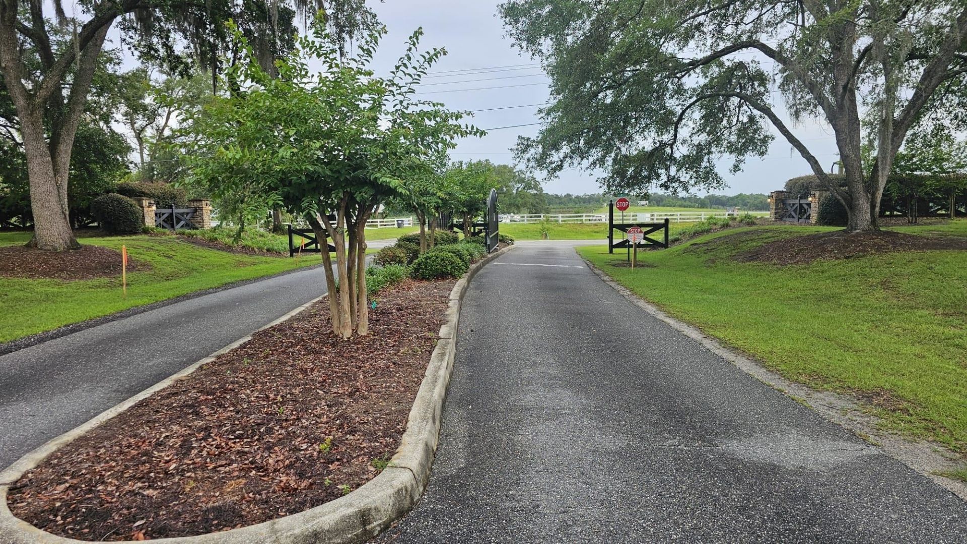 Ne Oakwood Way, Madison, FL 32350 Photo