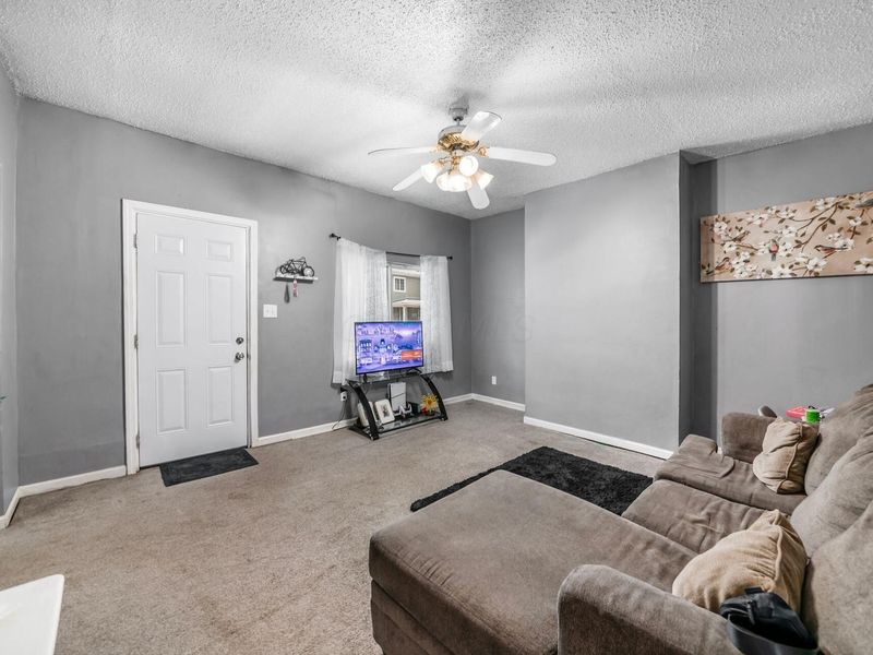 89 N Wayne Avenue, Columbus, OH 43204 Photo 6