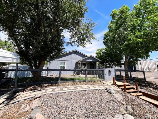 2001 W Vassar Avenue, Englewood, CO 80110
