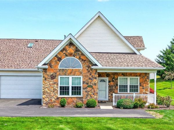 320 Saddlebrook Rd, Gibsonia, PA 15044