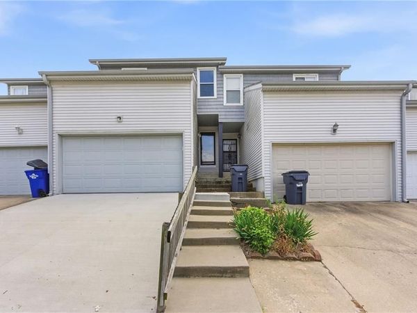 1313 E 123rd Terrace, Unit B, Olathe, KS 66061