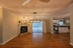 7271 George Washington Lane photo 4
