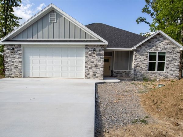 3 Angus Lane , Bella Vista, AR 72715