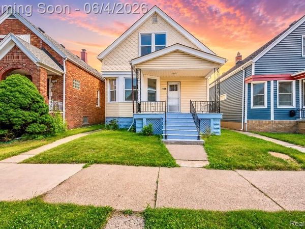 1928 Yemans Street, Hamtramck, MI 48212
