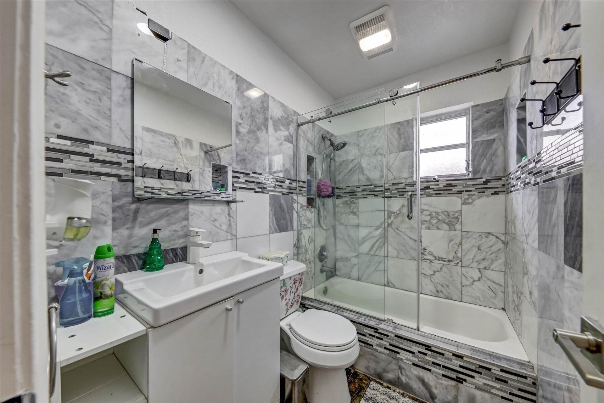 3850 NE 12th Terrace, Pompano Beach, FL 33064 Photo