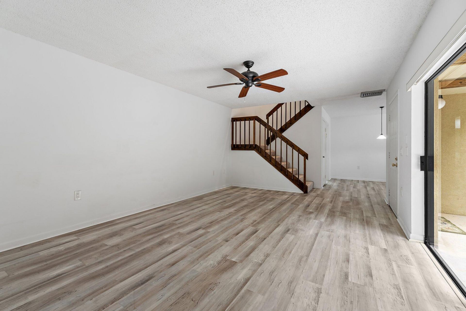108 1st Terrace, Palm Beach Gardens, FL 33418 Photo