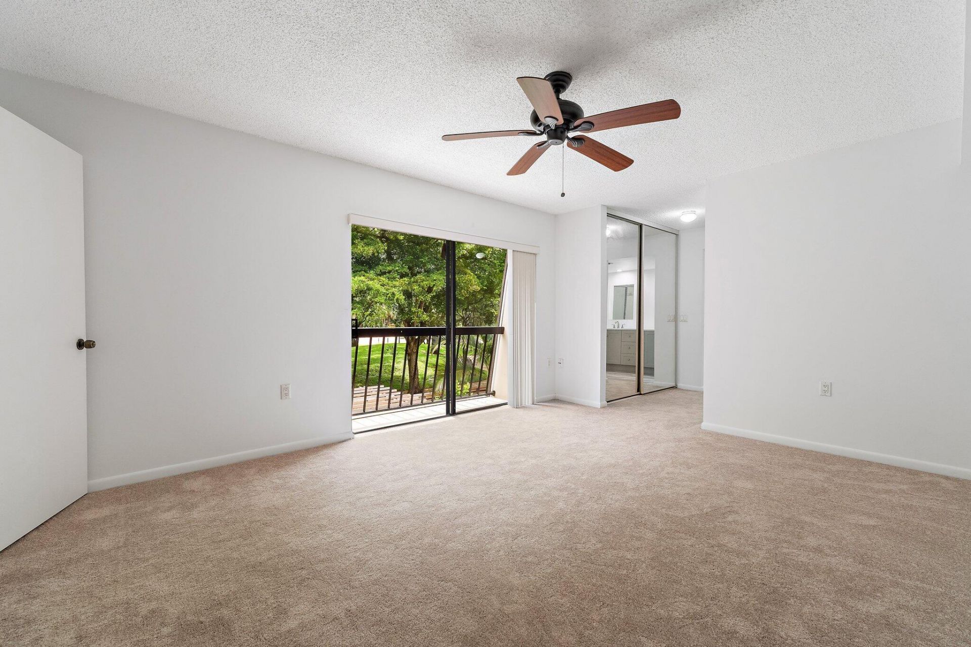 108 1st Terrace, Palm Beach Gardens, FL 33418 Photo